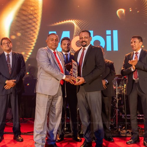 Driving Performance Beyond the Track, Mobil at SLADA 2025