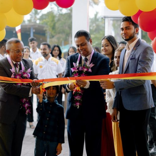 Regal Filling Station ශ්‍රී ලංකාවේ 50 වැනි ෂෙල් සන්නාමගත ඉන්ධන පිරවුම්හල ලෙස  විවෘත කෙරේ